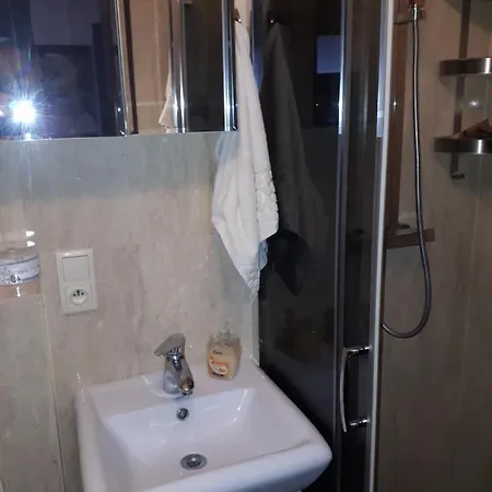 Nad Morzem Δωμάτια σε οικογενειακή κατοικία